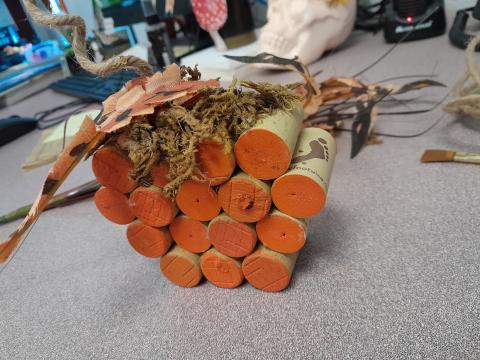  DIY Wine Cork Pumpkins (Practice pumpkin)